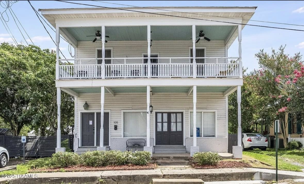 105 Washington Street - 1 - B